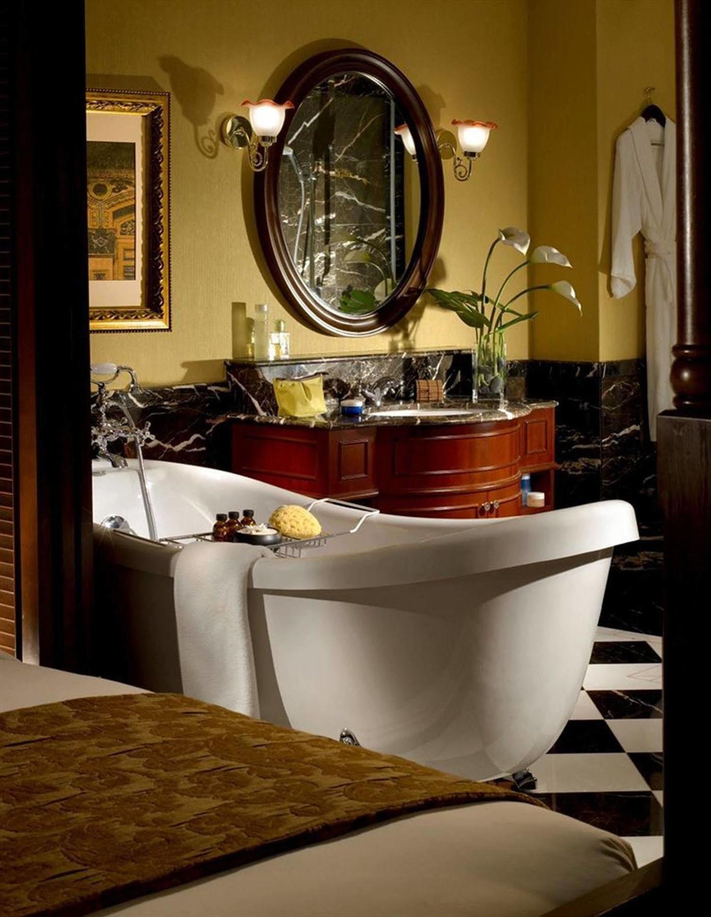Hotel The Majestic - Small Luxury Of The World